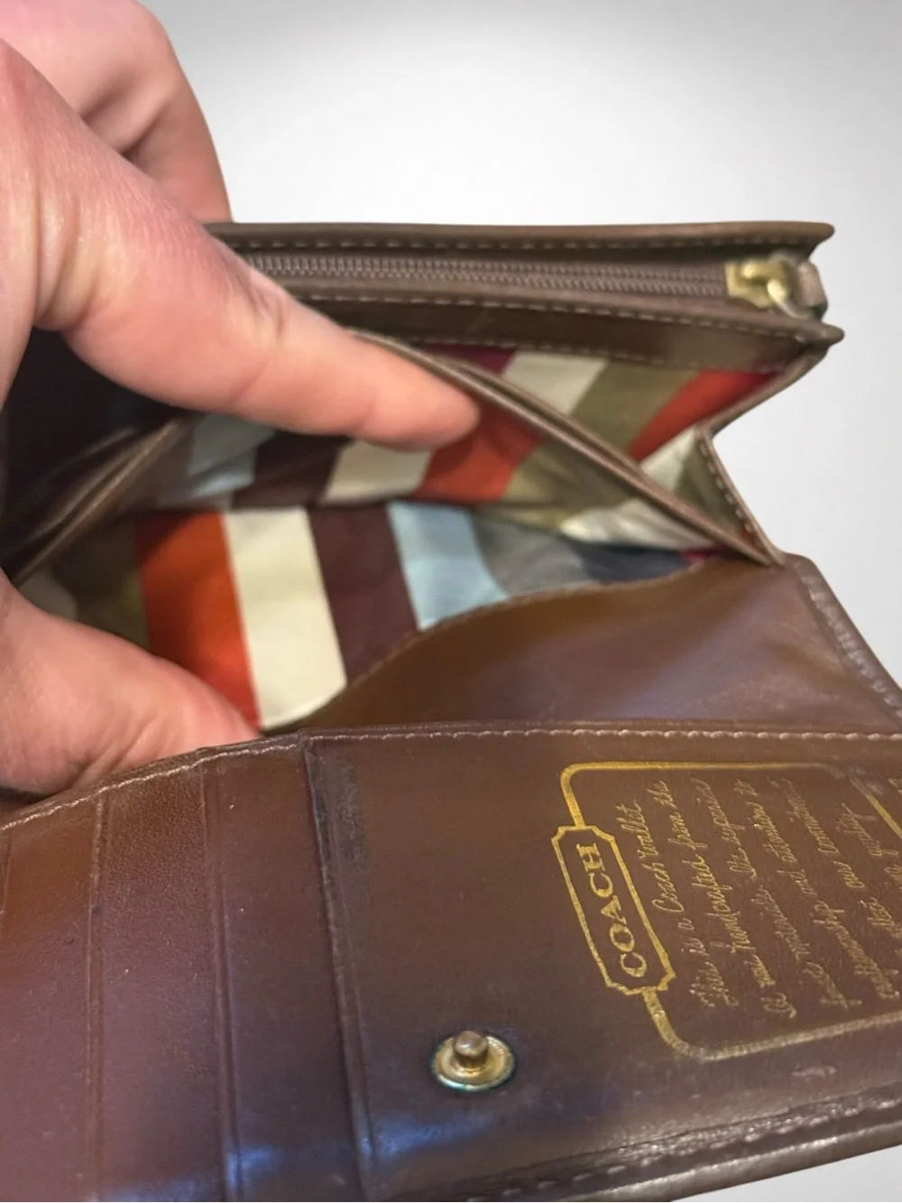 COACH Poppy Legacy Stripe Signature Bifold Wallet Khaki Brown Jacquard